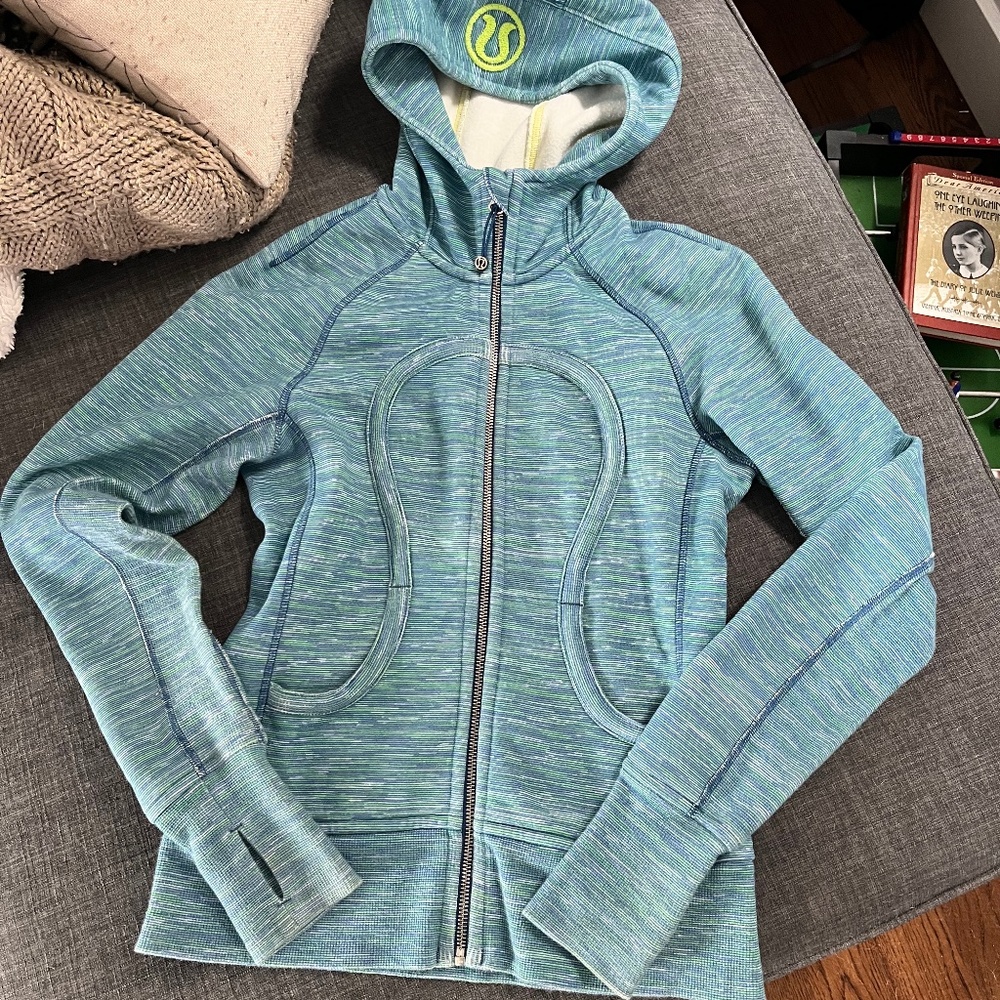 Lululemon zip up hoodie